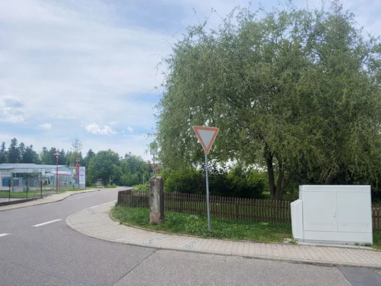 Schaltschrankwerbung Berliner Str. 1 Schoemberg 1 768x576